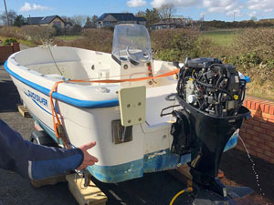 Speedboat engine repair