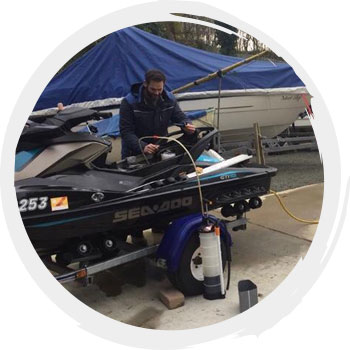 Recreational boat repair in Anglesey